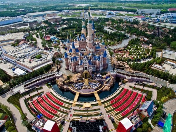 SHANGHAI DISNEY RESORT