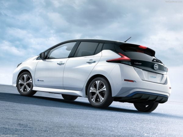 Nissan Leaf-1