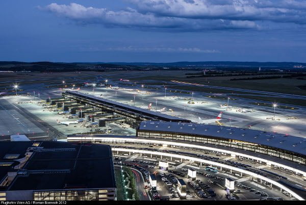 Terminalerweiterung Nord-Ost, Flughafen Wien AG, Blick vom Tower am 14.06.2012