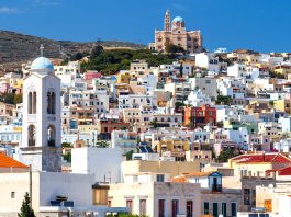 Esquire: Γιατί η Σύρος είναι το νησί που ξεχωρίζει στις Κυκλάδες