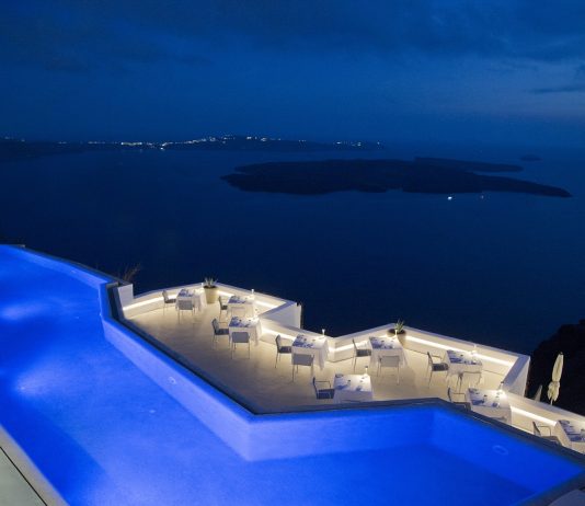 Grace Hotel Santorini
