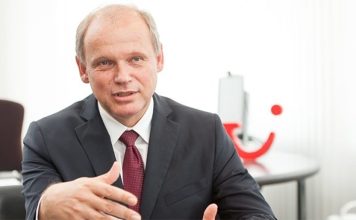 TUI : Ισχυρές οι κρατήσεις της τελευταίας στιγμής / Αισιοδοξία Έμπελ για το 2026