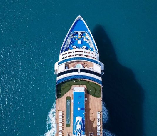 Η Fred.Olsen Cruise ελπίζει να επιστρέψει στις θάλασσες την άνοιξη