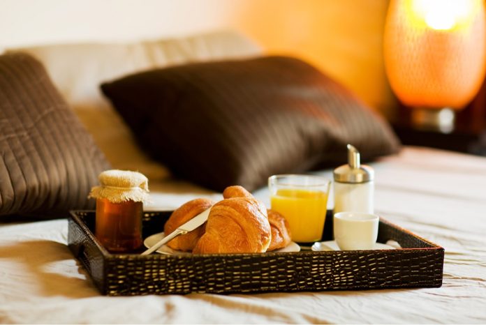 hotel-breakfast