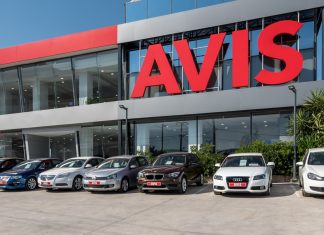 Avis : Λανσάρει την premium υπηρεσία Avis First στην Ευρώπη