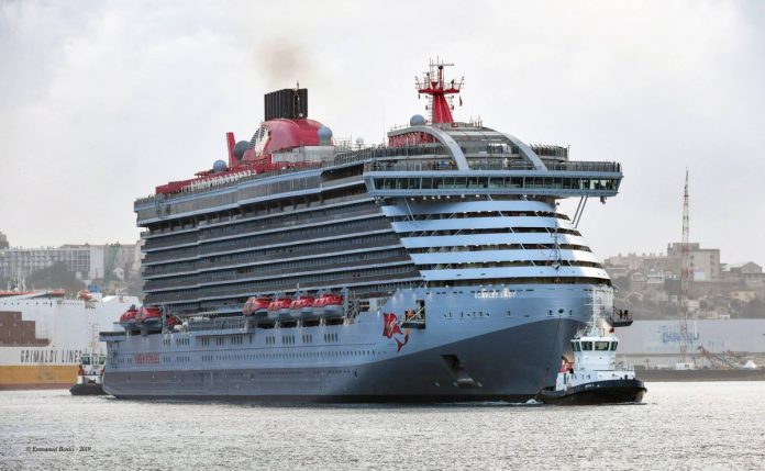 cruise_scarlet_lady_virgin