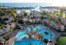Το Porto Sani υποδέχεται τους επισκέπτες του πλήρως ανακαινισμένο