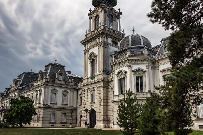 keszthely-4371727_960_720
