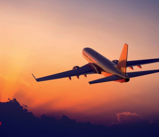 IATA: Νέο μήνυμα προς τις κυβερνήσεις για τις εκπομπές των αερομεταφορών