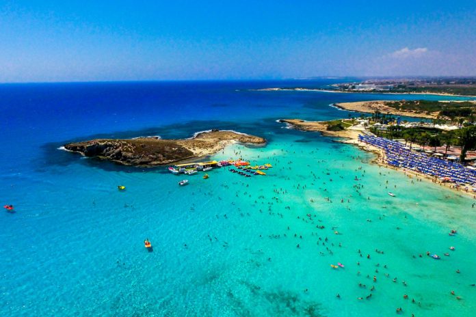 travel-paralia