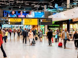 Schiphol: Λιγότερες πτήσεις αλλά περισσότεροι επιβάτες το 6μηνο