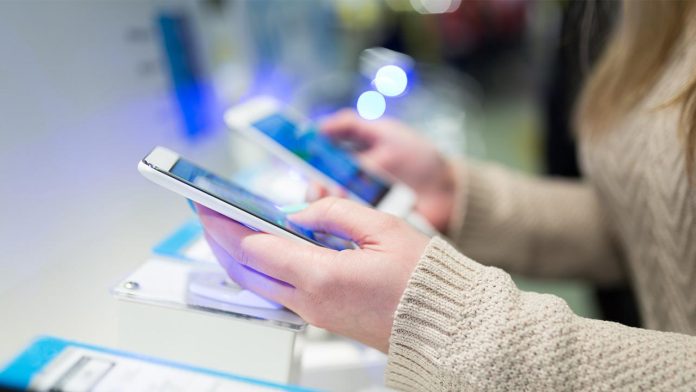 9-tips-to-get-the-best-price-on-a-cell-phone_1d4h