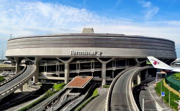 Νέες χρεώσεις ετοιμάζουν τα μεγάλα αεροδρόμια στο Παρίσι