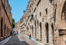 Νέο ξενοδοχείο από επέκταση στη Ρόδο