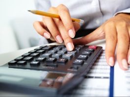 Στα 6.000 ευρώ ετησίως αυξάνεται το αφορολόγητο για τα φιλοδωρήματα από το 2026