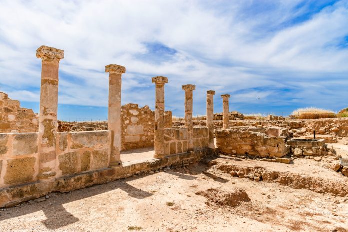 Ruins,Of,The,Ancient,City,Of,Nea,Paphos,,Antique,Columns