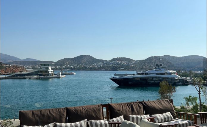 Astir Marina_ ???????? σμός πρώτου σκάφους