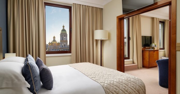 corinthia-hotel-room-rosia