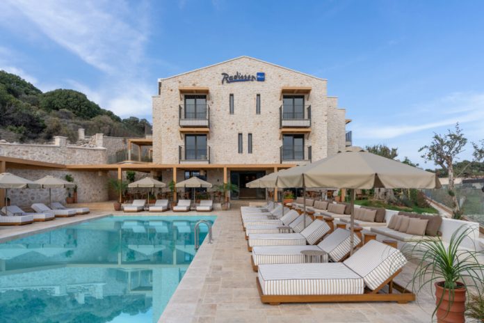 Radisson-Blu-Kas-Exterior1-1024x683
