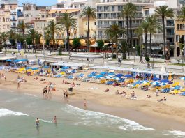Ισπανικός τουρισμός: + 4,6% οι αφίξεις, + 7% οι εισπράξεις το α’ εξάμηνο
