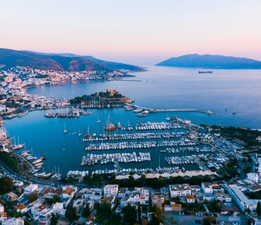 Πιέσεις στις τιμές σε Τουρκία και Κύπρο | Αντέχουν τα ελληνικά νησιά