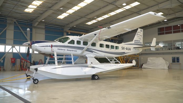 hellenic-seaplanes-aircraft-cessna-c208