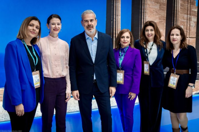 photo 3 O EOT στην WTM_LONDON_2023