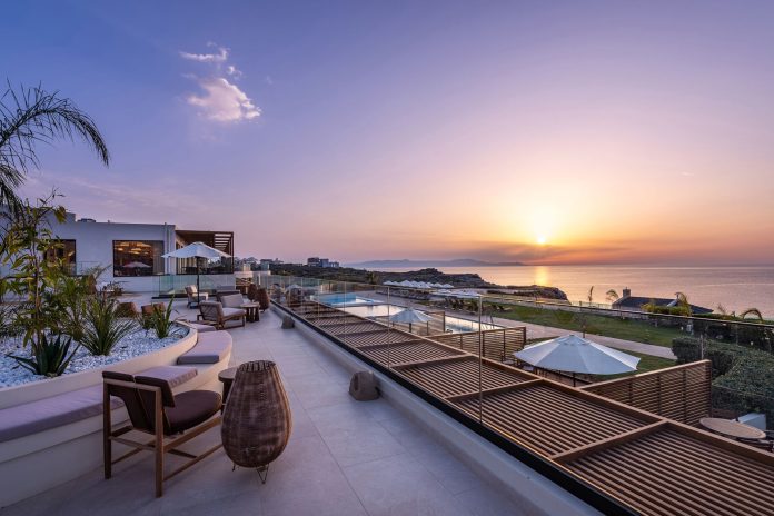 Isla_Brown_Chania_Sunset_view