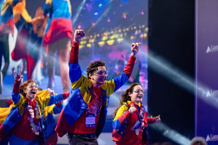 firstglobal-singapore-d5-4794