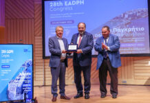 Βραβεύθηκε ο Περιφερειάρχης Κρήτης στο 28ο Πανευρωπαϊκό Συνέδριο Δημόσιας Οδοντιατρικής Υγείας