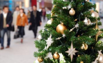 Booking.com: Πού θα κάνουν εορταστικές διακοπές οι Γερμανοί