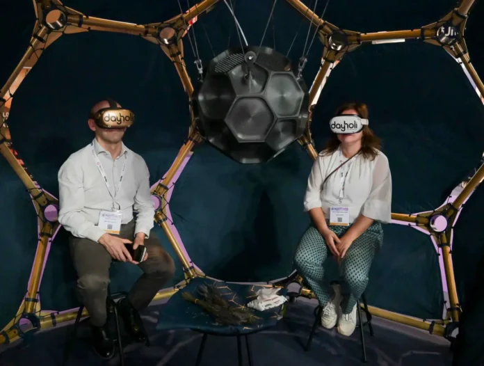 immersive-vr-tourism-experience-tis2024