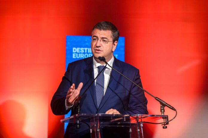 tzitzikostas