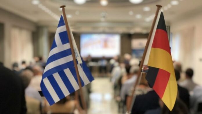 ellinogermaniko_flags-696x392