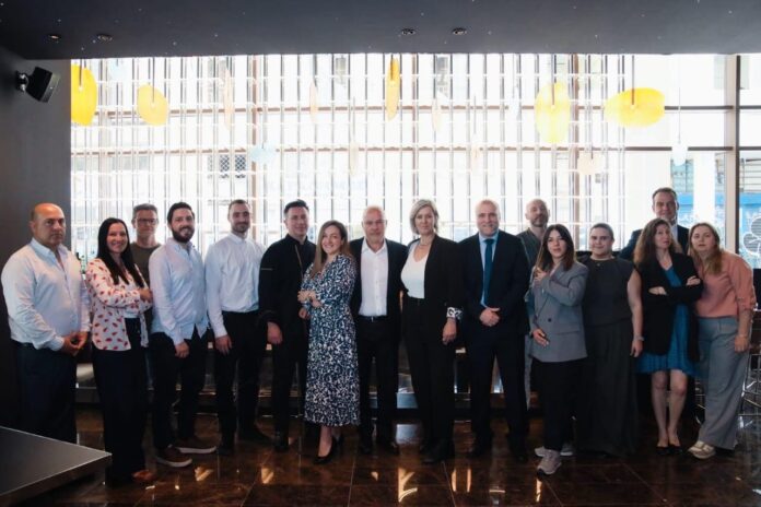 ALUMA HOTELS TEAM (1)