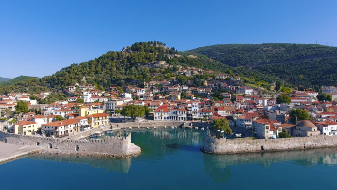NAFPAKTOS