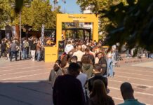 Η απόλυτη εμπειρία Formula 1 στην Πάτρα αυτή την Κυριακή – Η πλατεία Τριών Συμμάχων φιλοξενεί το showcar της McLaren F1 Team και προσομοιωτές F1 που ανεβάζουν την αδρεναλίνη στα ύψη
