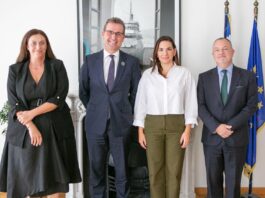 Συνάντηση Κεφαλογιάννη με τον Βρετανό Πρέσβη | Τι συζητήθηκε