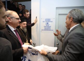 ΕΣΕΕ και Εμπορικός Σύλλογος Λιβαδειάς τίμησαν τον Κώστα Παπασπύρου