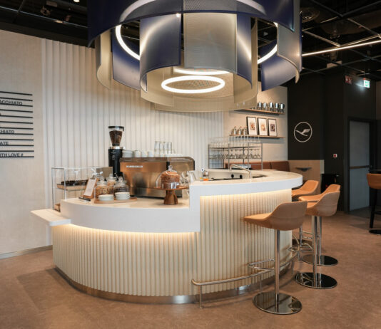 Lufthansa: Άνοιξε το ανανεωμένο lounge της στο αεροδρόμιο της Στουτγάρδης