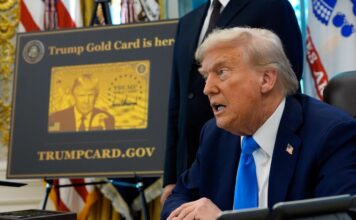 Καινούργια εποχή στη μετανάστευση σε ΗΠΑ φέρνει η Trump Gold Card