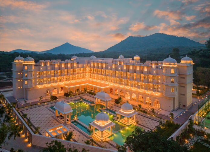 Wyndham Grand Udaipur Fatehsagare Lake