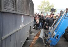 Αγρότες επιχείρησαν να αποκλείσουν το αεροδρόμιο Θεσσαλονίκης