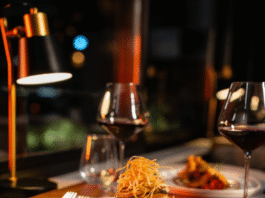 Η μαγεία των Χριστουγέννων μέσα από τη γαστρονομική υπογραφή του Papagalos