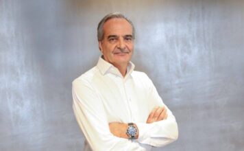 Κώστας Μουζακίτης, Πρόεδρος Επιμελητηρίου Κέρκυρας: «Ο τουρισμός καλύπτει έως και το 95% της οικονομίας της Κέρκυρας»