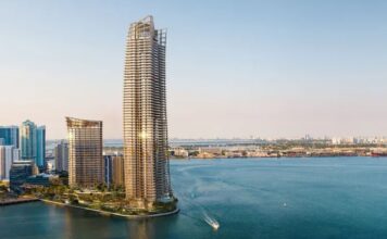 Κατεδαφίστηκε το ξενοδοχείο Mandarin Oriental σε Μαϊάμι | Νέα επένδυση στη θέση του