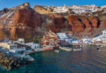 Νέο κτίριο στο λιμεναρχείο της Θήρας