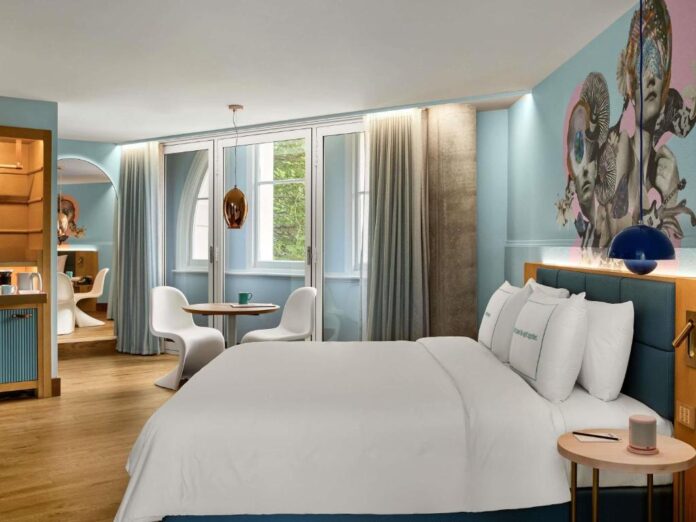 room -hotel