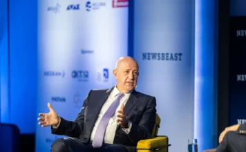 Σπύρος Θεοδωρόπουλος: “Η απορρύθμιση των εργασιακών σχέσεων δεν θα μπορούσε να διαρκέσει για πάντα”