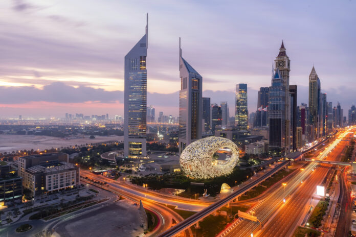 Emirates_Dubai skyline (1)